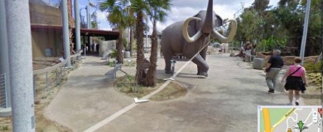 Con Google Maps, las personas pueden averiguar la ubicación de restaurantes, negocios, centros comerciales, etc. Además, gracias a la herramienta “Street View” los usuarios han roto la barrera de la […]